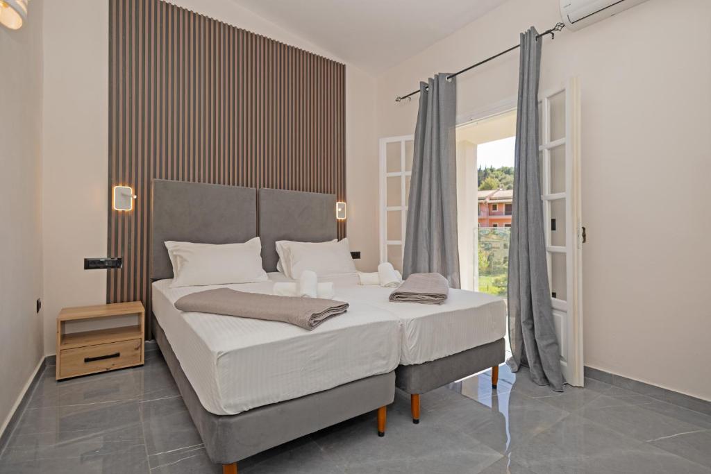 Clean and modern bathroom with luxury amenities